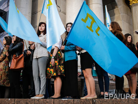 В Крыму после обысков в домах крымских татар задержали семь человек, их подозревают в терроризме