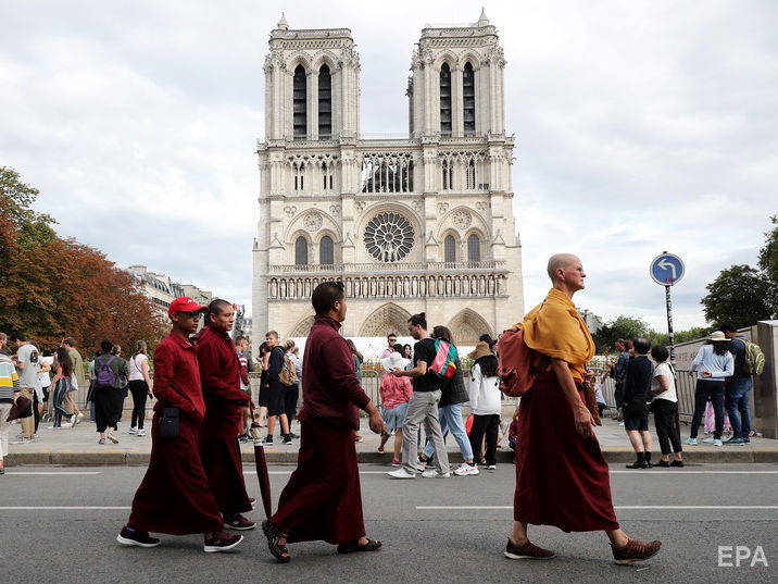 ﻿Собор Паризької богоматері опинився під загрозою руйнування – мінкульт