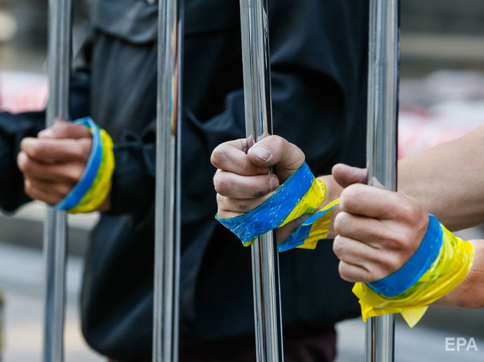 Украине нужен закон о защите лиц, незаконно лишенных свободы по политическим соображениям – представитель президента в Крыму