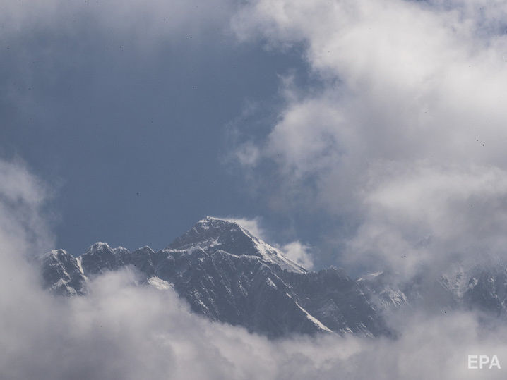 ﻿У Непалі мають намір посилити вимоги до альпіністів, які планують підніматися на Еверест