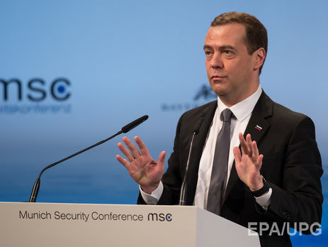 Медведев считает отношение НАТО к России недружественным