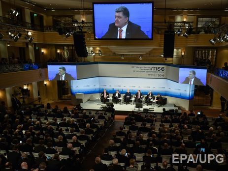 Порошенко призвал европейских инвесторов участвовать в модернизации украинской газотранспортной системы