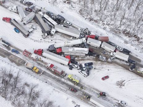 В штате Пенсильвания в масштабной аварии пострадали люди