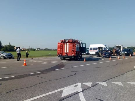 В результате ДТП во Львовской области погиб ребенок, еще пять человек пострадали