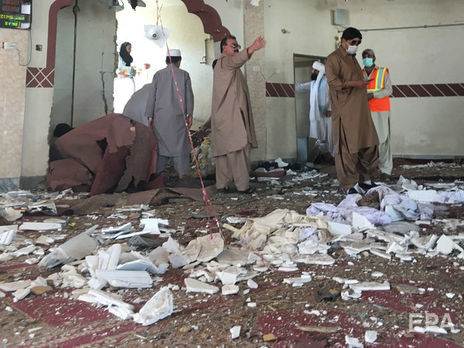 ﻿У Пакистані стався вибух у мечеті, серед загиблих брат лідера 