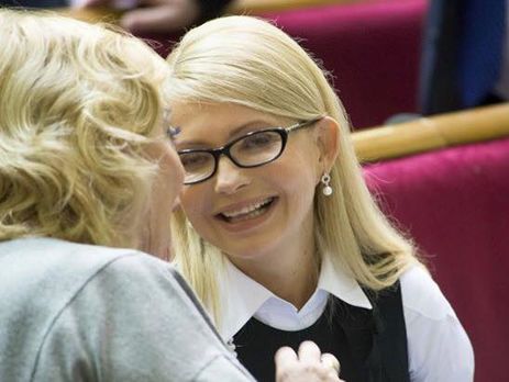 Тимошенко сменила имидж: политик распустила косу