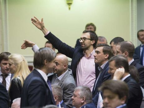 Блок Порошенко обсудит ситуацию с Кабмином при участии президента