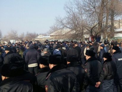 В Казахстане произошли межэтнические столкновения из-за убийства ребенка