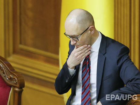 Яценюк заявил, что ведет переговоры о переформатировании правительства