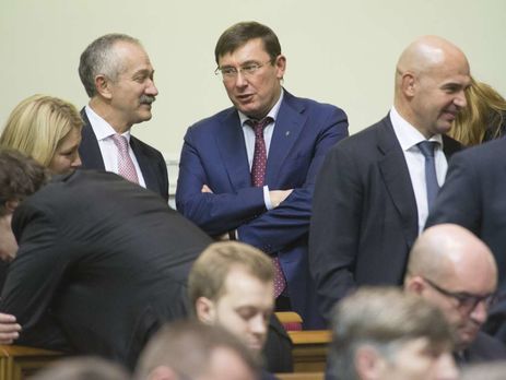 Луценко: Восемь министров должны остаться при любых изменениях в Кабмине