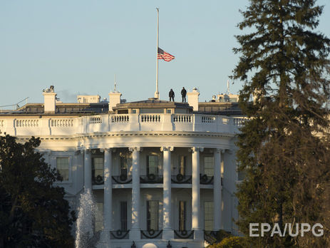 Белый дом обратился к Apple после отказа ее главы помочь со взломом телефона стрелка из Сан-Бернардино