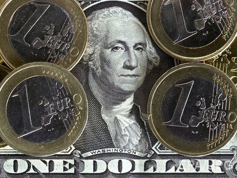 Нацбанк повысил курс гривны к доллару до 26,46 грн/$