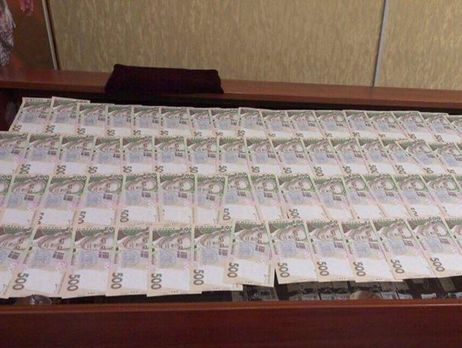 Суд дал 10 лет тюрьмы чиновнику Госсельхозинспекции, пытавшемуся бежать во время задержания за взятку