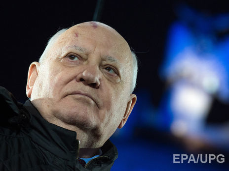 Горбачев считает, что Михалкову мешают его амбиции
