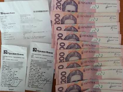 СБУ задержала полицейских, похитивших жителя Донецкой области и вымогавших у него деньги