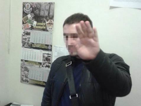 В Одессе СБУ задержала следователя, заставившего подследственного взять кредит на покупку телевизора