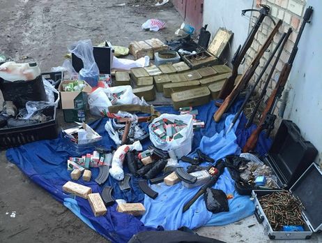В Киевской области СБУ задержала двоих торговцев оружием из зоны АТО 