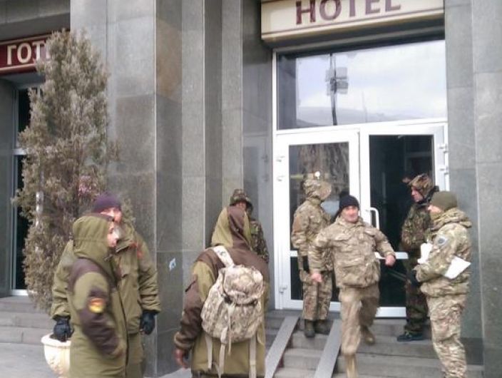 Нацполиция: Активисты покинули помещение отеля "Казацкий"