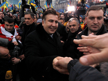 Саакашвили: Путин действует по готовому сценарию, уже опробованному в Южной Осетии