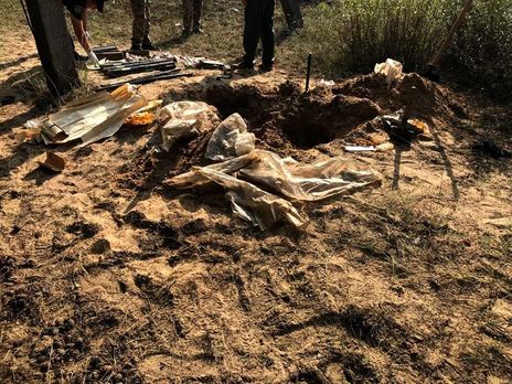 В районе Станицы Луганской нашли тайник с оружием, оборудованный боевиками в 2014 году – штаб операции Объединенных сил