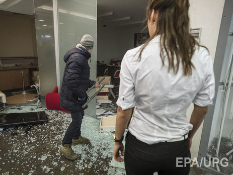 Полиция установила личности 10 участников беспорядков в Киеве