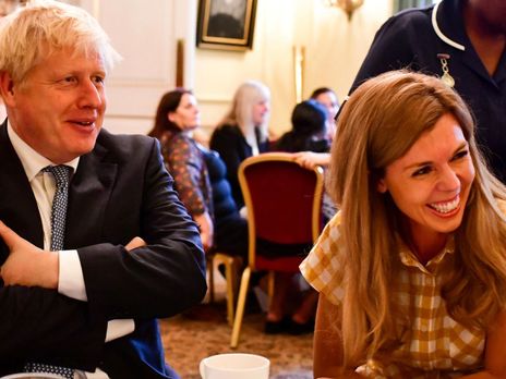 Подруге британского премьера отказали во въезде в США