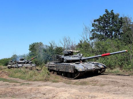 ﻿Доба на Донбасі. 13 обстрілів бойовиків, поранено двох українських військових