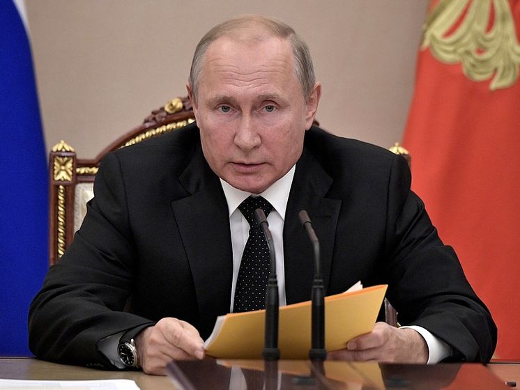 Путин заявил, что США "срежиссировали пропагандистскую кампанию" с договором о ликвидации ракет, чтобы испытывать запрещенные ракеты