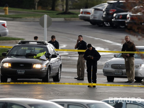 В США злоумышленник устроил стрельбу: три человека погибли, 14 ранены