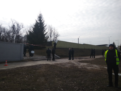 Соратника Кернеса расстреляли из автомата, который обнаружен в другой части кладбища – СМИ