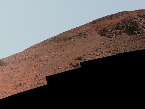 Снимок хребта Кнудсен Ридж на Марсе