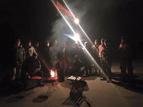 Белорусские пограничники заявили, что въезд российских грузовиков на территорию Украины заблокирован