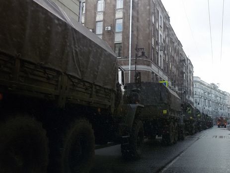 Техника в центре Москвы накануне марша Немцова