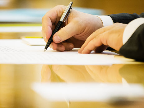 Порошенко назначил трех представителей в Комиссию по проведению конкурса на должность директора Госбюро расследований