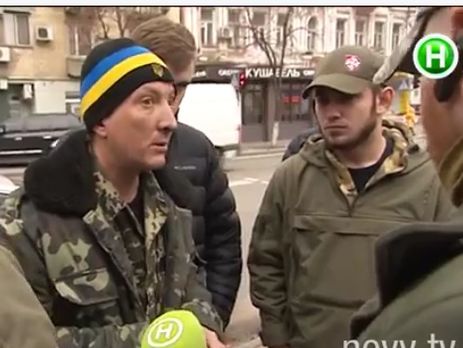 Ветераны АТО отлавливают на улицах Киева фальшивых солдат, занимающихся попрошайничеством. Видео
