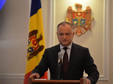 Додон заявив, що розвиток відносин з Україною залишається пріоритетом Молдови