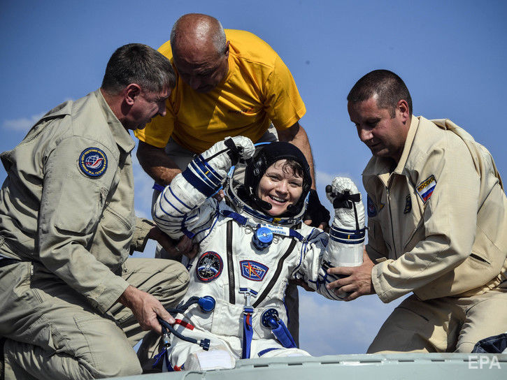 Астронавта NASA Макклейн подозревают в преступлении, совершенном в космосе