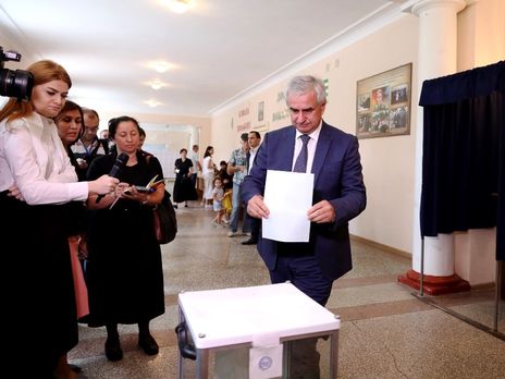 Хаджимба хочет остаться президентом Абхазии на второй срок