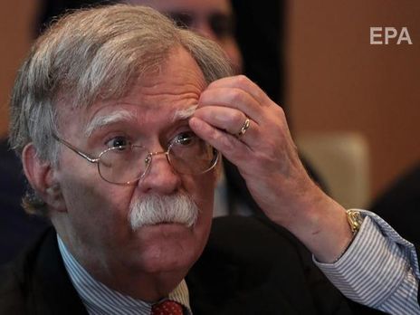 Болтон в Киеве встретился с Данилюком