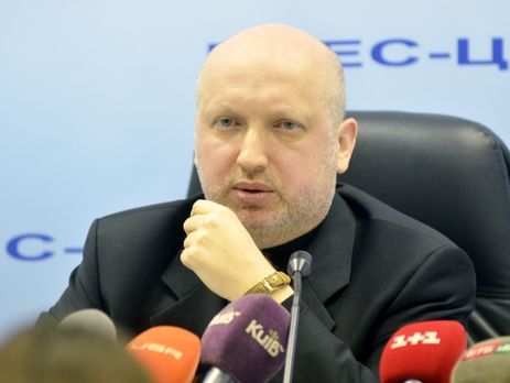 Турчинов выступил против досрочных выборов в Раду