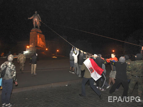 Снос памятника Ленину в Харькове, 2014 год