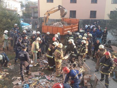 ﻿Під'їзд житлового будинку у Дрогобичі навряд чи обвалився внаслідок вибуху газу – ДСНС