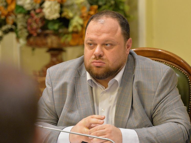 ﻿Стефанчук заявив, що "Слуга народу" внесе 465 поправок до Конституції