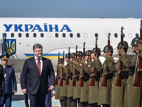 Сегодня Петр Порошенко прибыл в Турцию с двухдневным официальным визитом