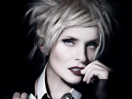 Вайкуле переживала свержение советской власти в Латвии в доме Паулса и его жены