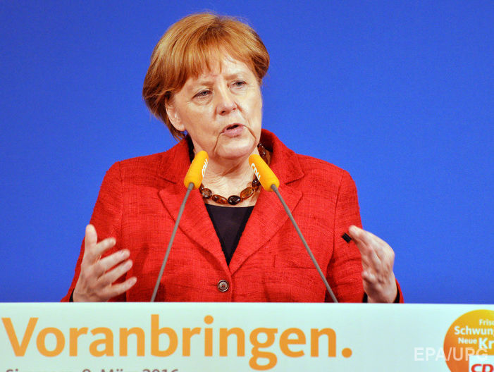 Меркель раскритиковала страны ЕС, закрывшие границы для беженцев