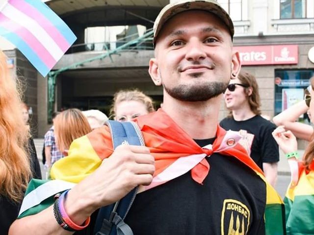 ﻿На ветерана АТО, відкритого гея Пилипенка напали під час акції вшанування захисників України