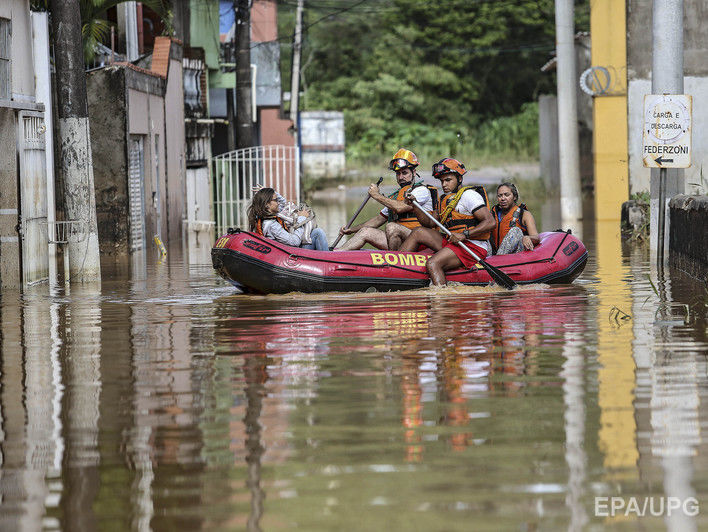 Жертвами наводнения и оползня в Сан-Паулу стали 15 человек