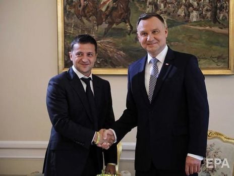 Санкции против России должны продолжаться – Дуда