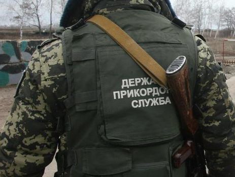 Боевики обстреляли пропускной пункт "Марьинка", повреждены здания Госпогранслужбы Украины